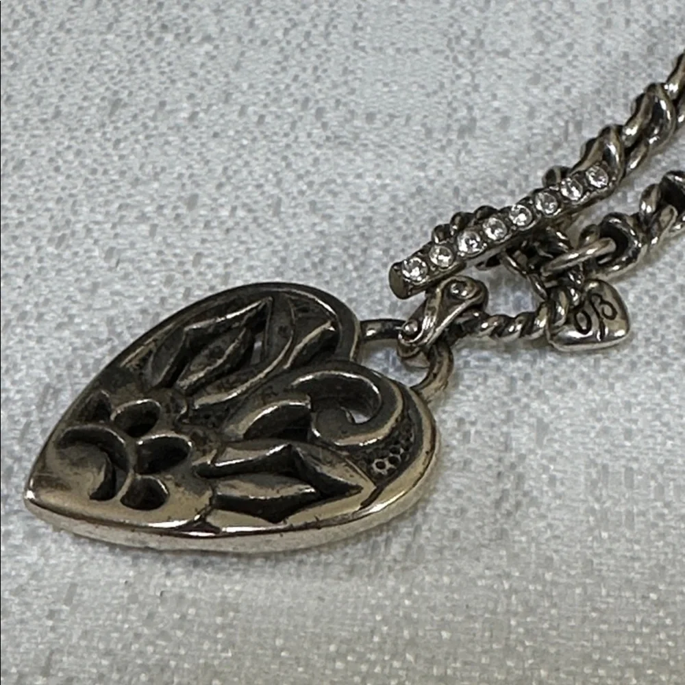 Brighton Retired Cheshire Dog Paw Design Heart Pendant Necklace - Picture 9 of 9